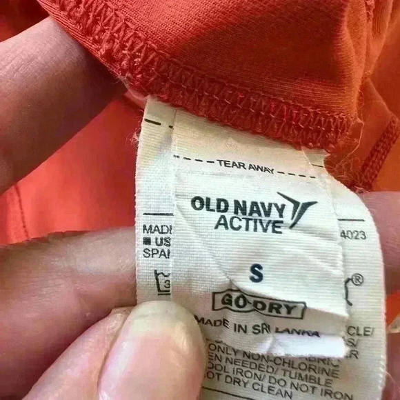 ✨Old Navy active high waist shorts size small red orange - Picture 2 of 6